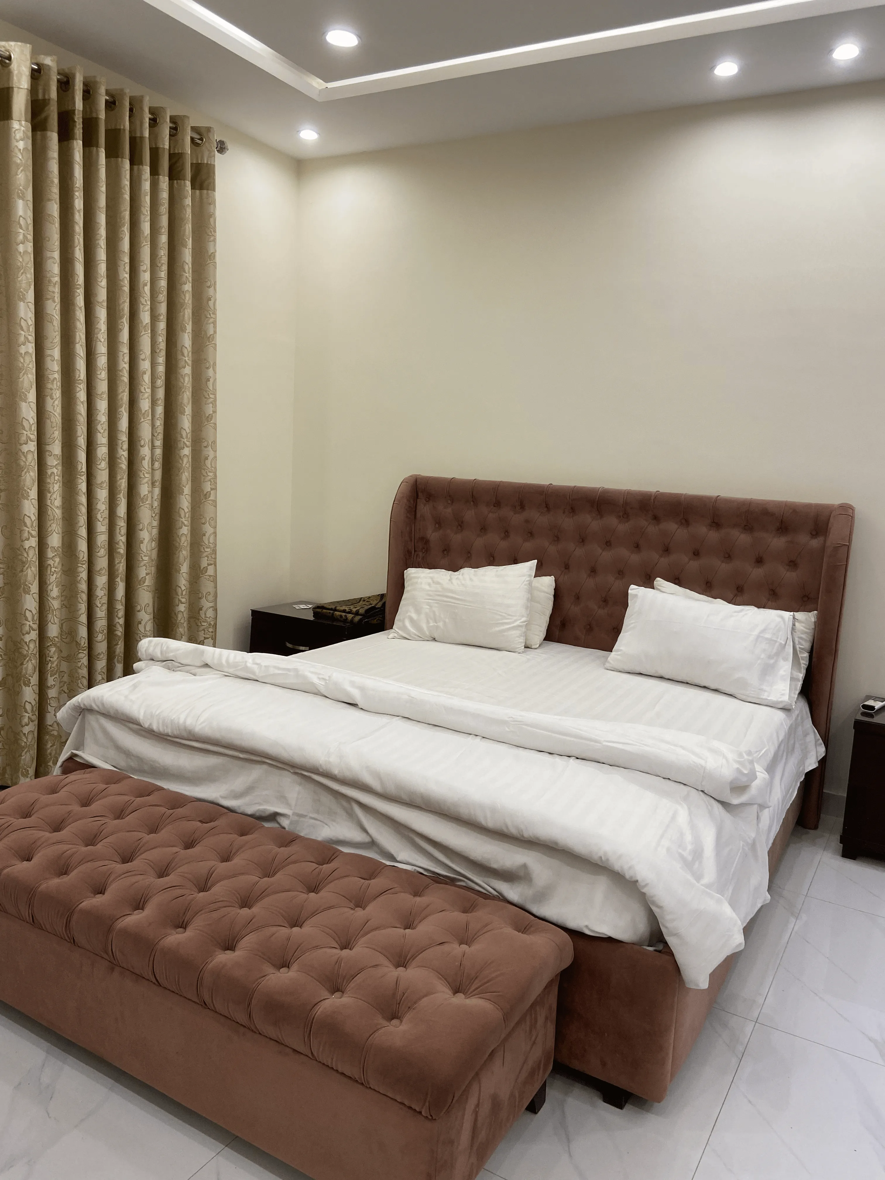 Room 1